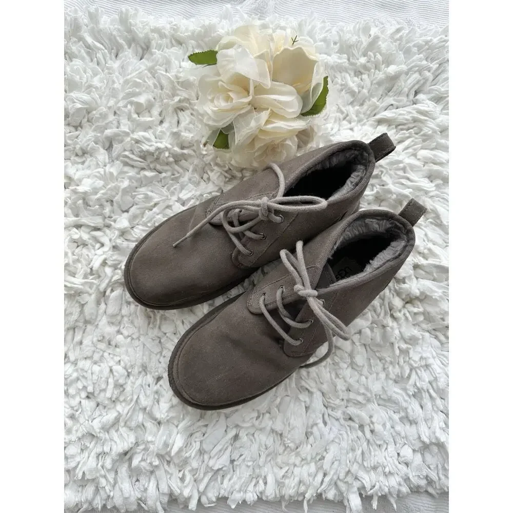 UGG Boots Neumen Chukka Mens 11 Charcoal Grey Lace Up Casual Ankle Top SN 3236